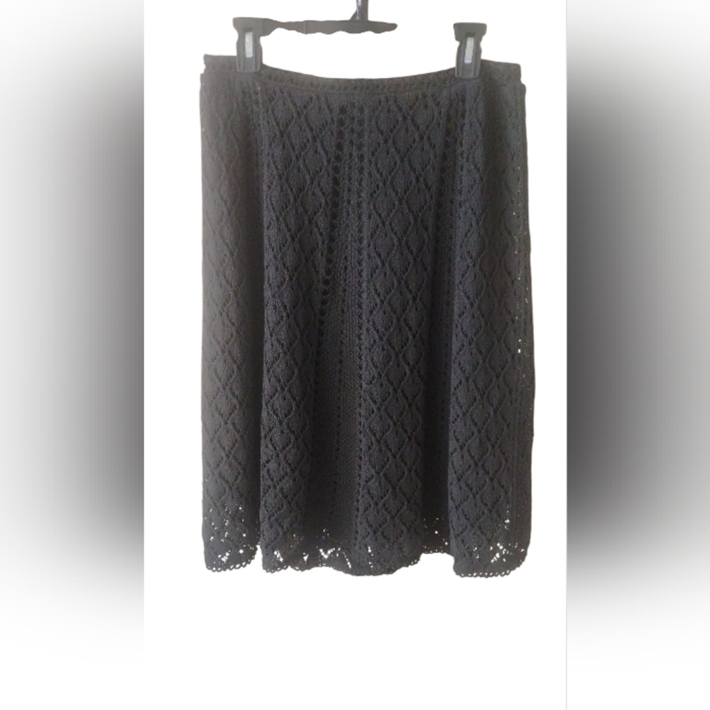 LOFT Petites Black Lace Crochet Skirt With Lining Elastic Waist Skirt Size 12